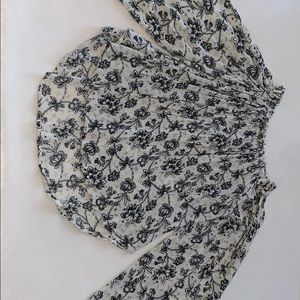 💥Abercrombie & Fitch Off the Shoulder Top Size XS